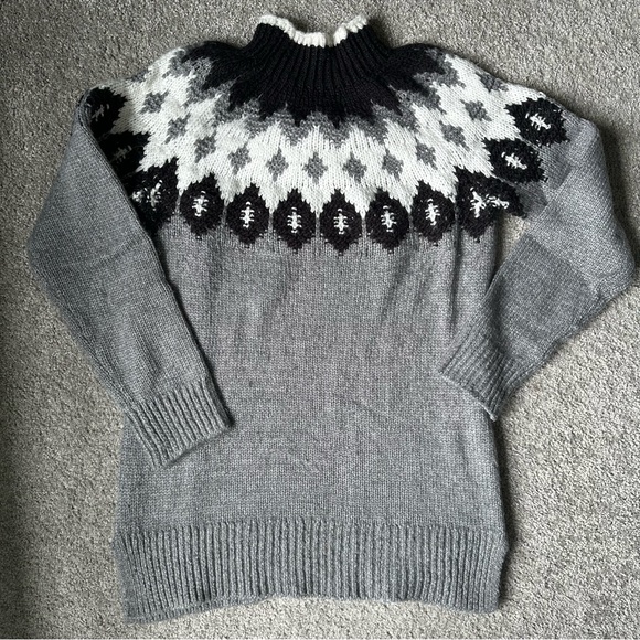 LOFT Fair Isle Mock Turtleneck Sweater in Black,white,& Grey - Picture 4 of 6